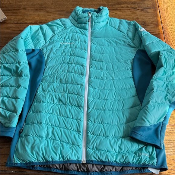 Mammut Light Blue Puffer Jacket - Picture 8 of 11